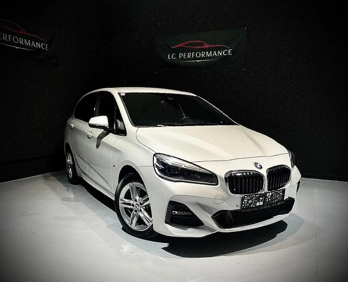 BMW 216 216d *SONDERANGEBOT*Active Tourer M Sport M Sport Weiß - 2