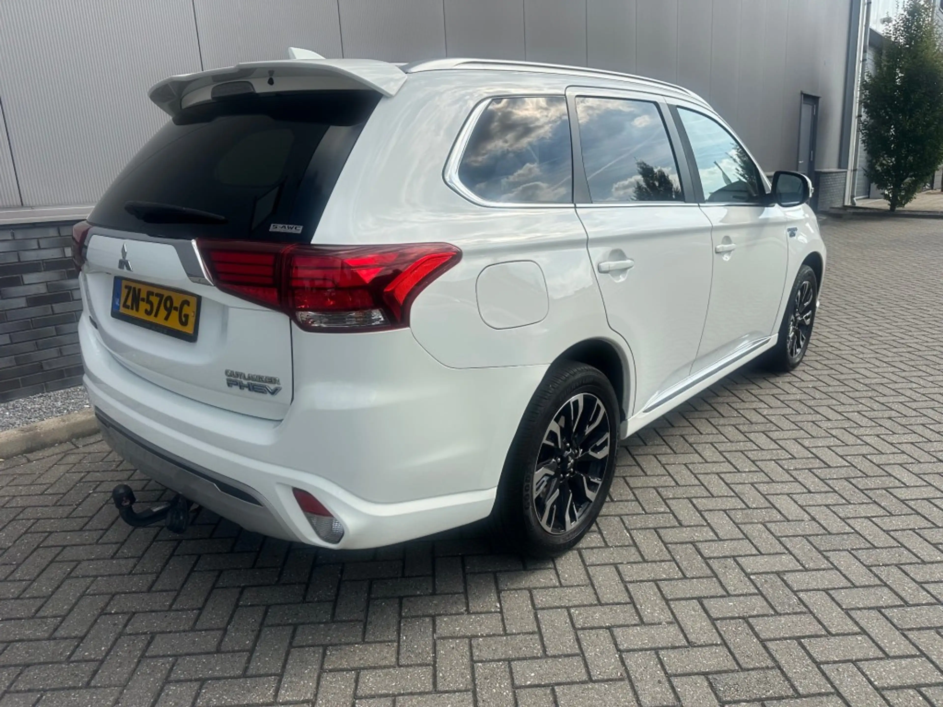 Mitsubishi Outlander 2.4 PHEV PURE+afn trekhaak orig ned auto nap — photo 5