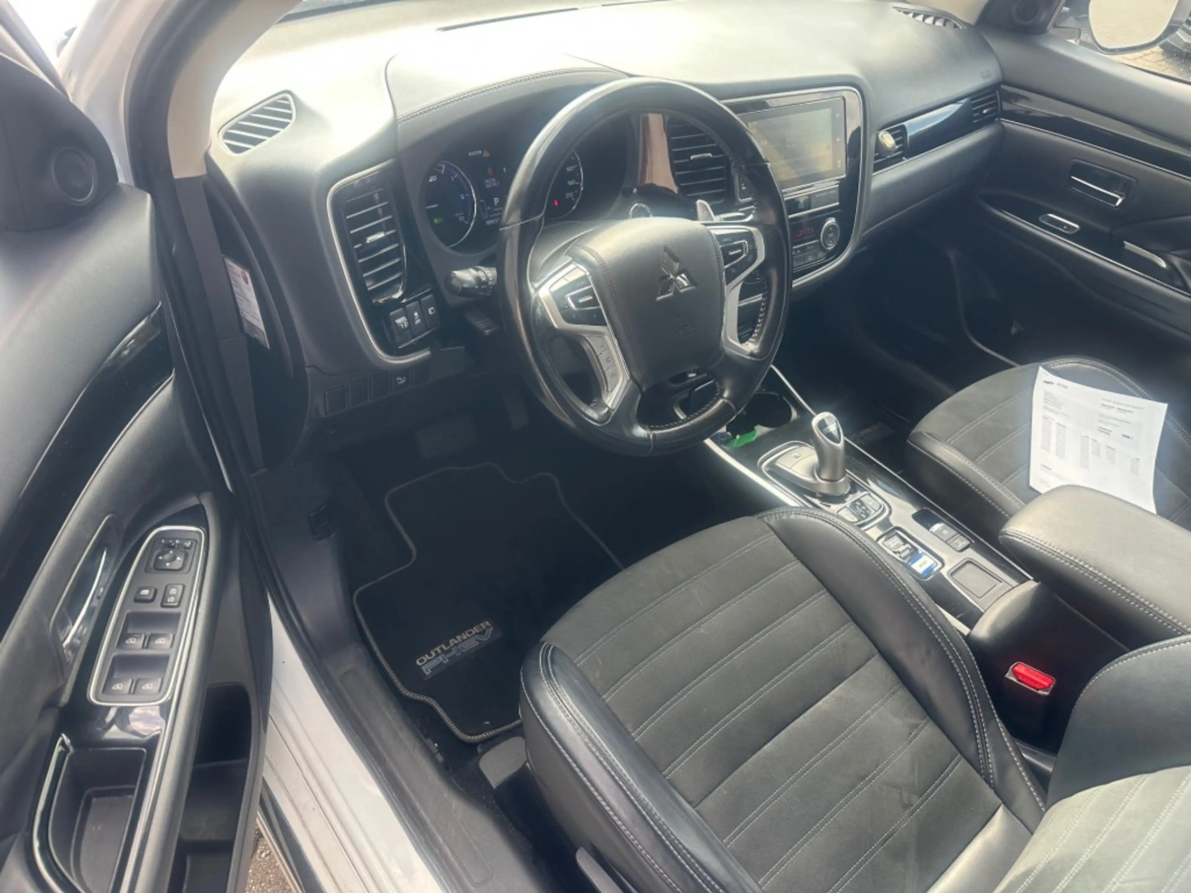 Mitsubishi Outlander 2.4 PHEV PURE+afn trekhaak orig ned auto nap — photo 10