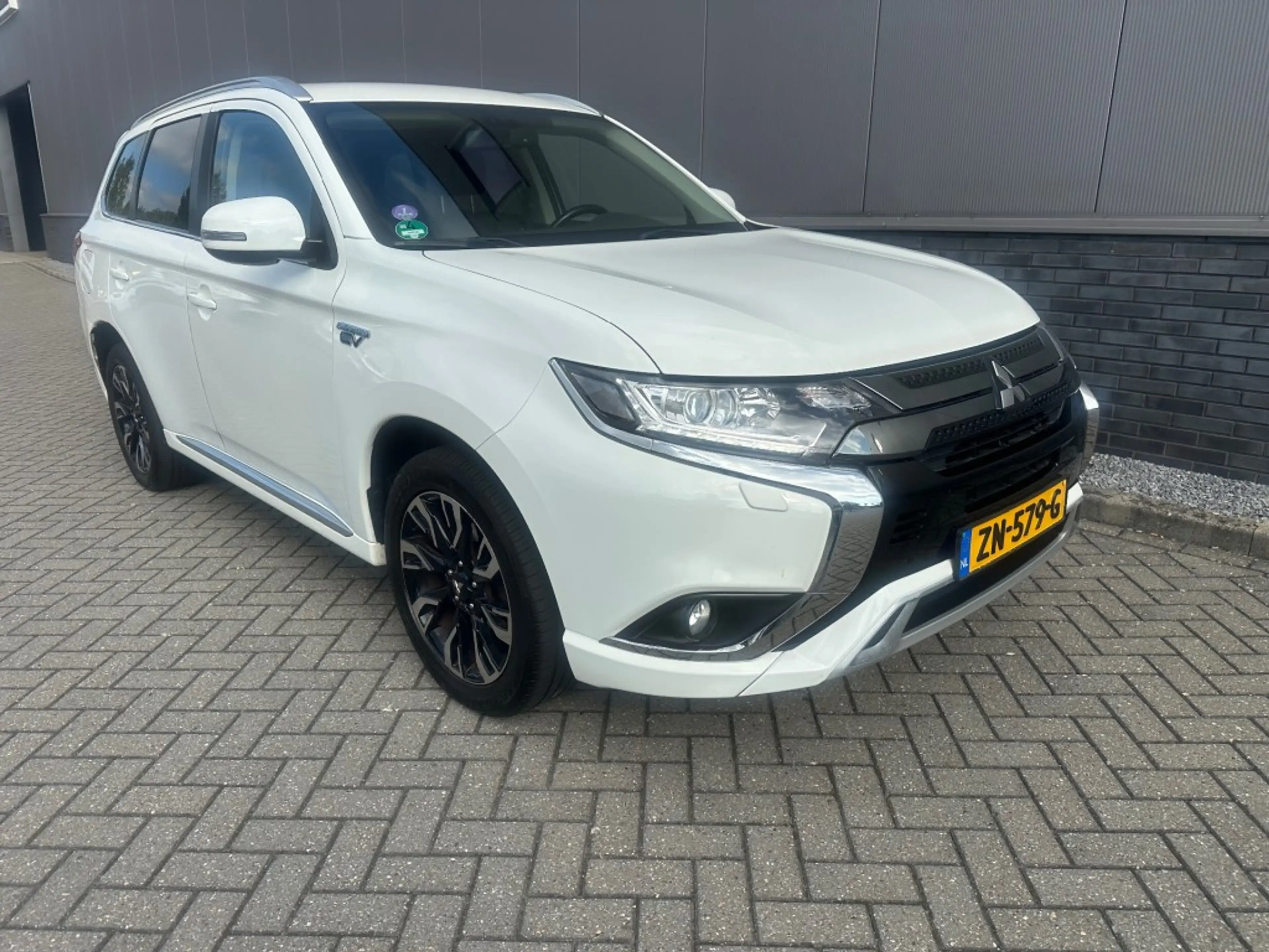 Mitsubishi Outlander 2.4 PHEV PURE+afn trekhaak orig ned auto nap — photo 4