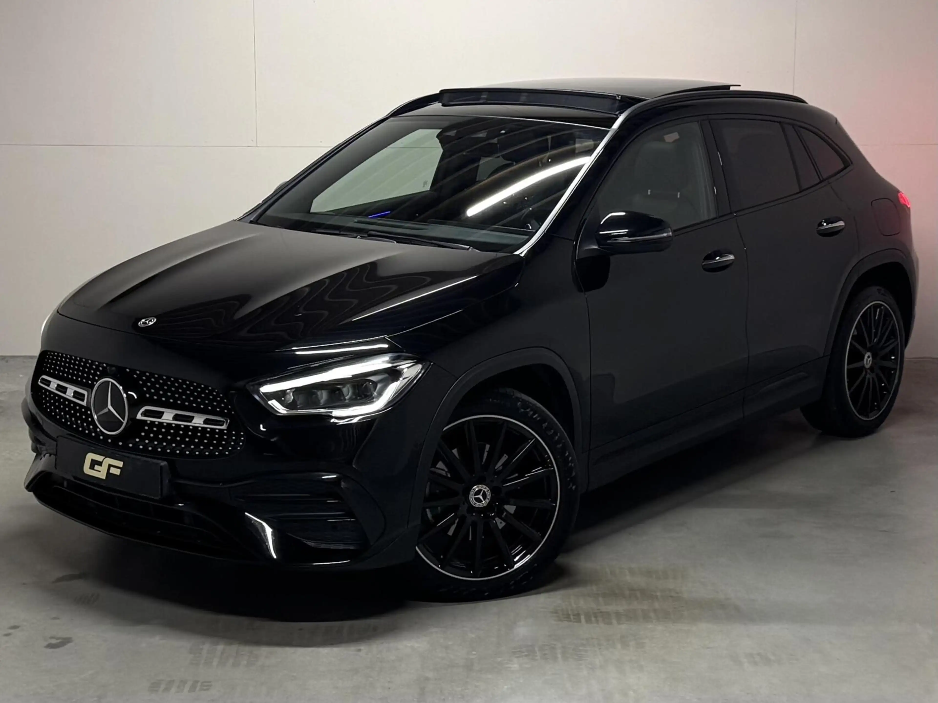 Mercedes-Benz GLA 250 250e AMG Pano Sfeer CarPlay ACC Stoelver. — photo 11