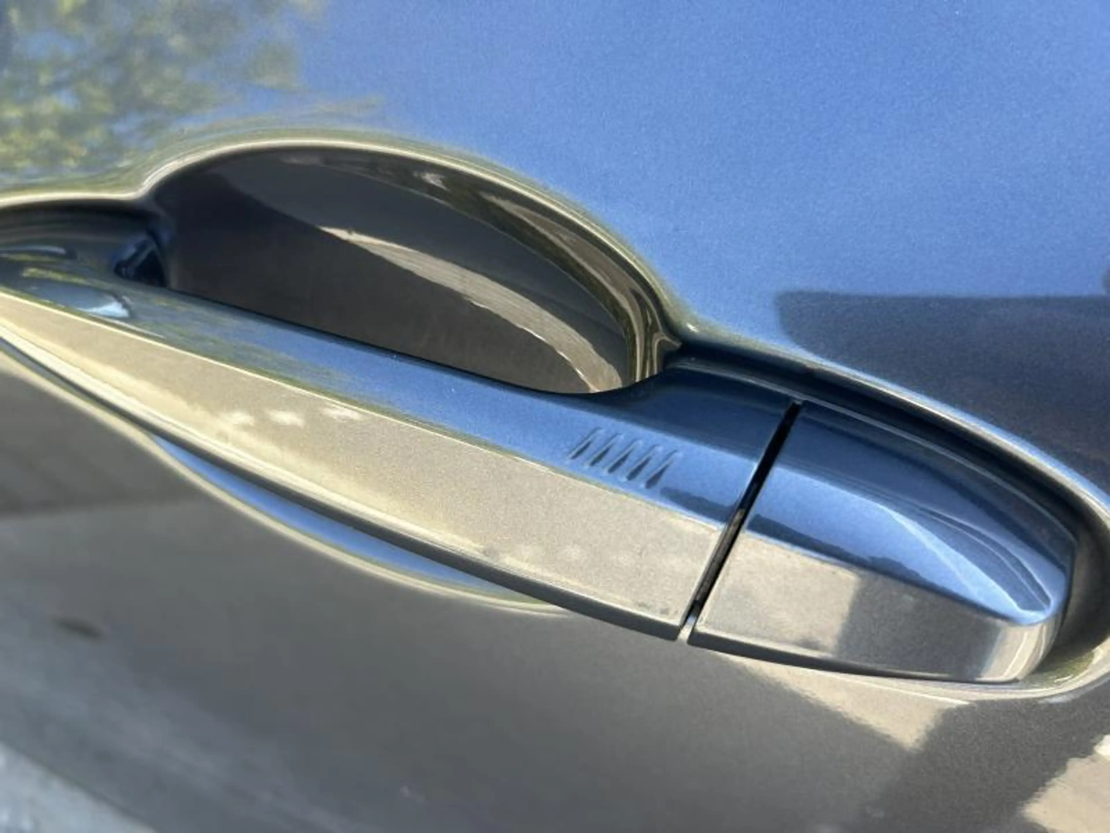 BMW X2 xD25e — photo 12