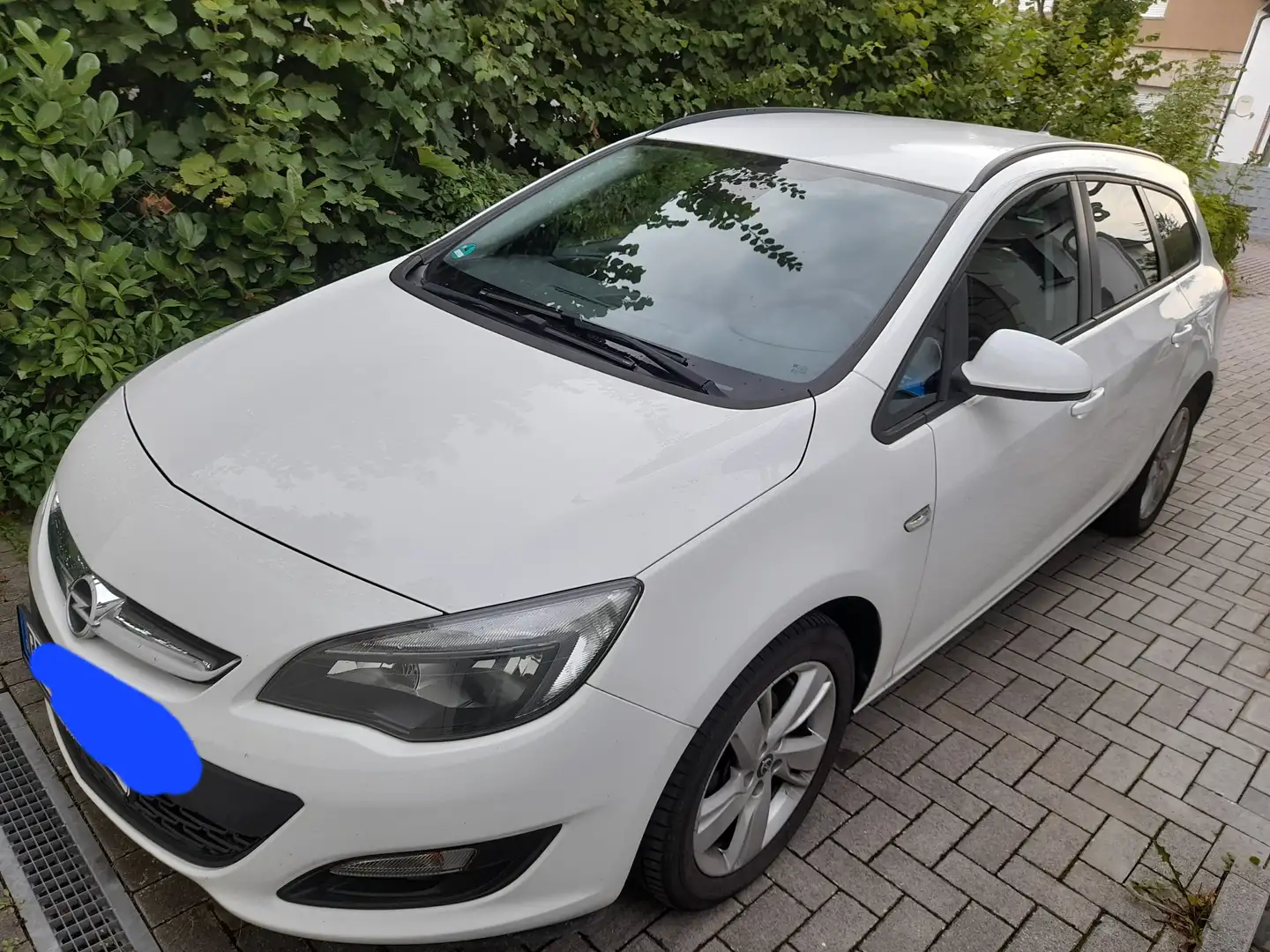 Opel Astra Astra 1.4 Turbo Sports Tourer Edition Bílá - 1
