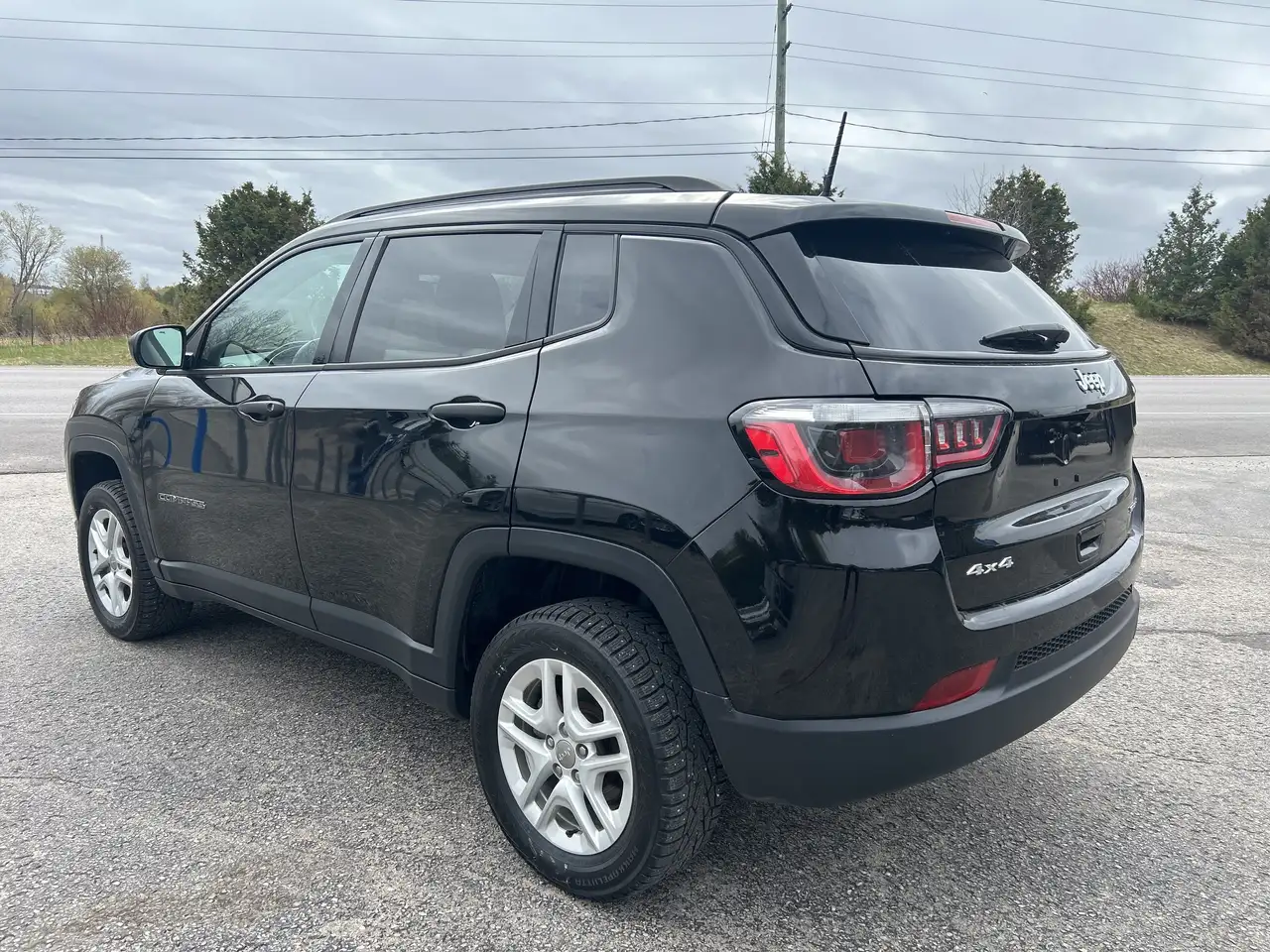 Jeep Compass photo Jeep Compass