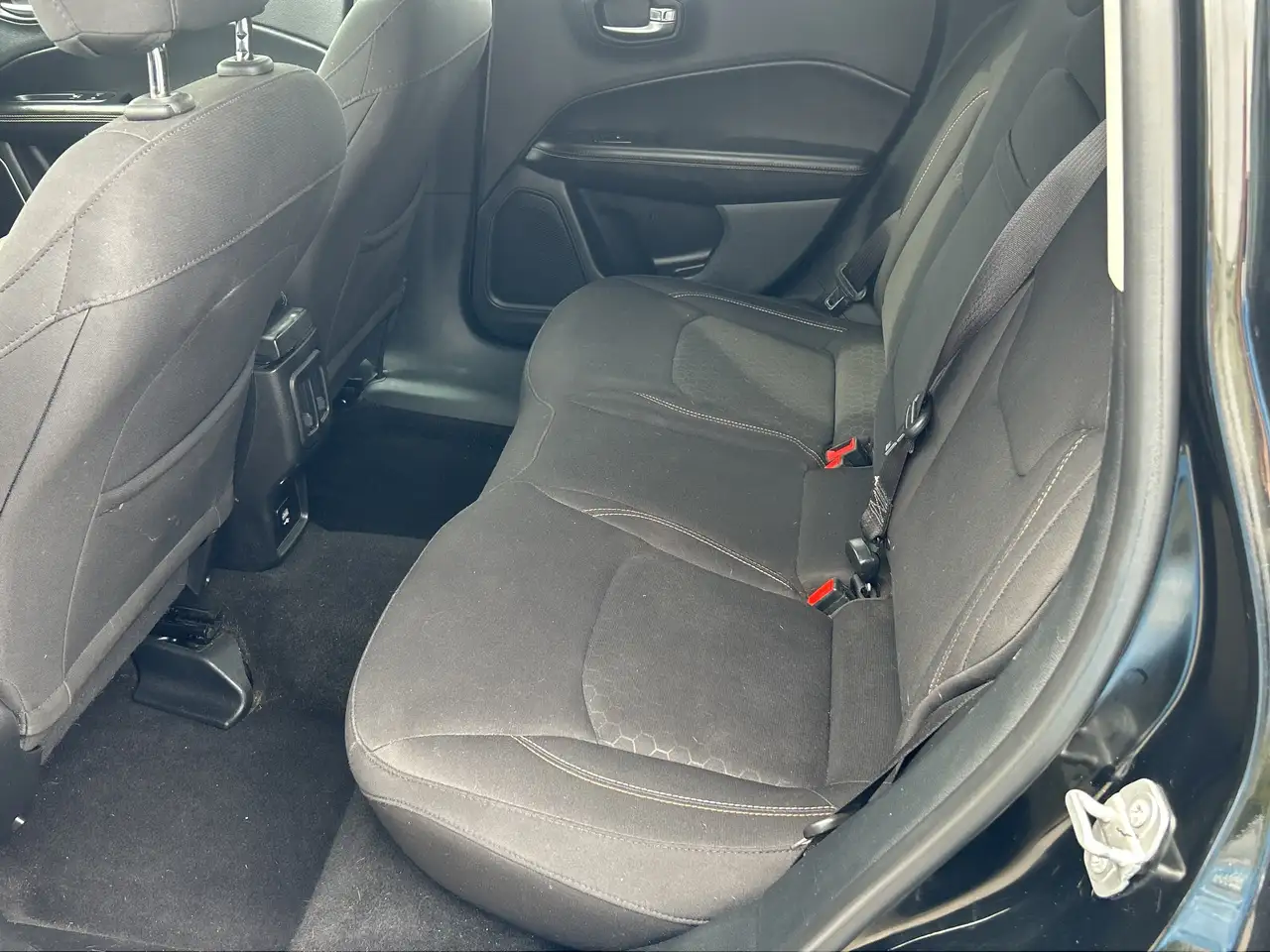 Jeep Compass photo Jeep Compass