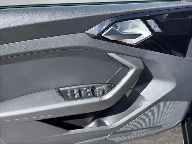 Audi A1 view 12