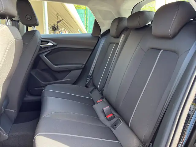 Audi A1 view 13
