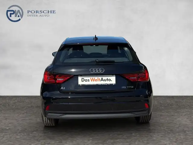 Audi A1 view 5
