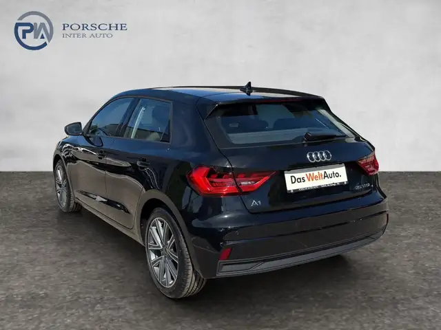 Audi A1 view 4