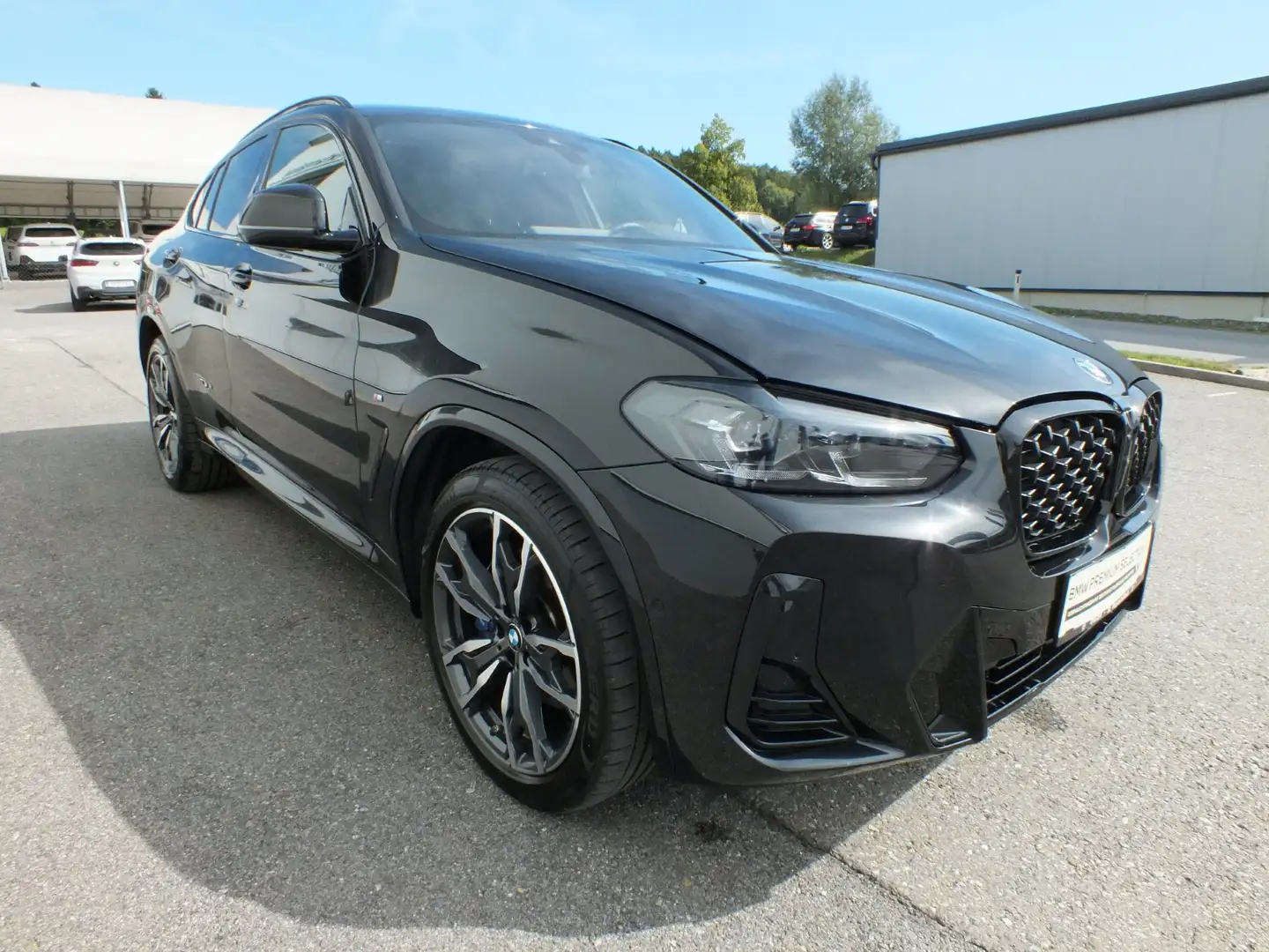 BMW X4 xDrive20d Schwarz - 2