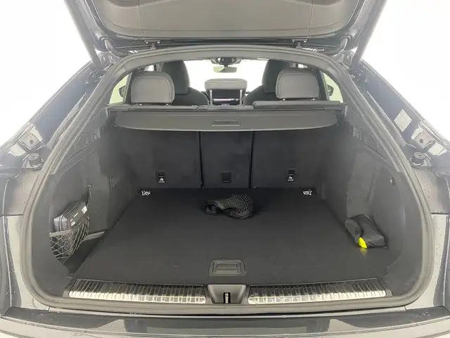 Audi Q5 view 7