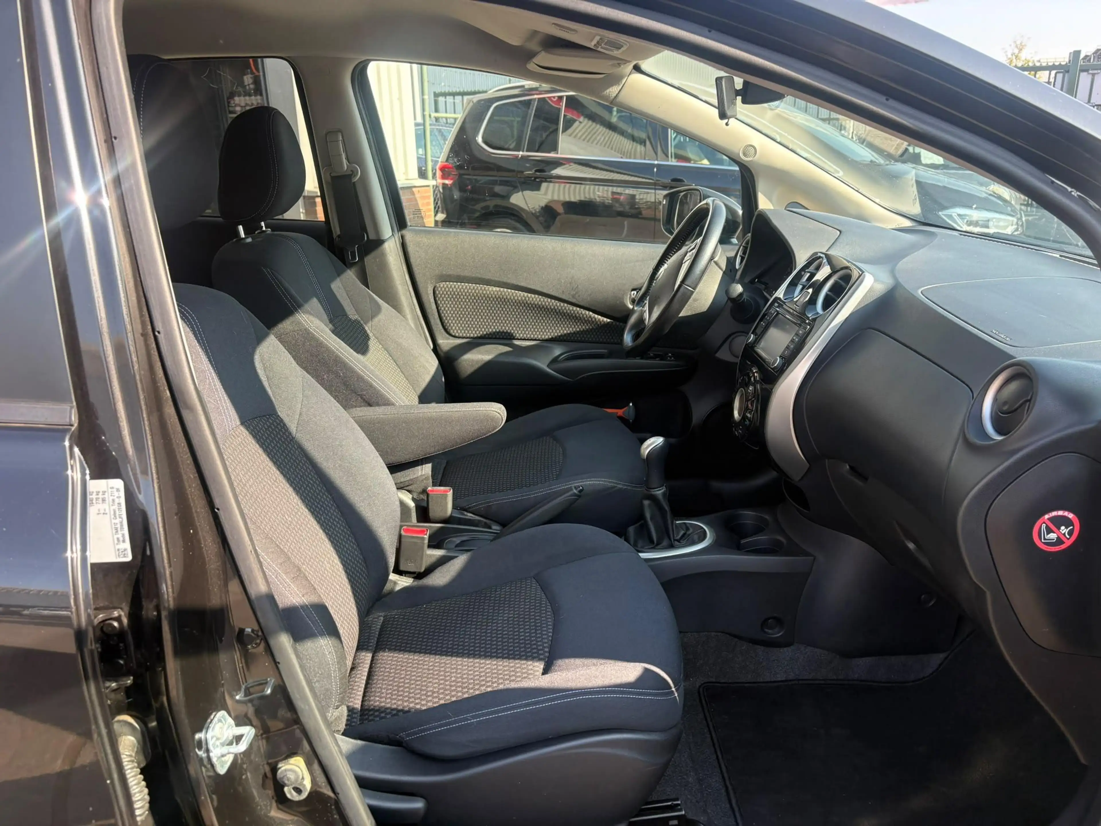 Nissan Note 1.2 Connect Edition Clima, cruise, navi, trekhaak — photo 11