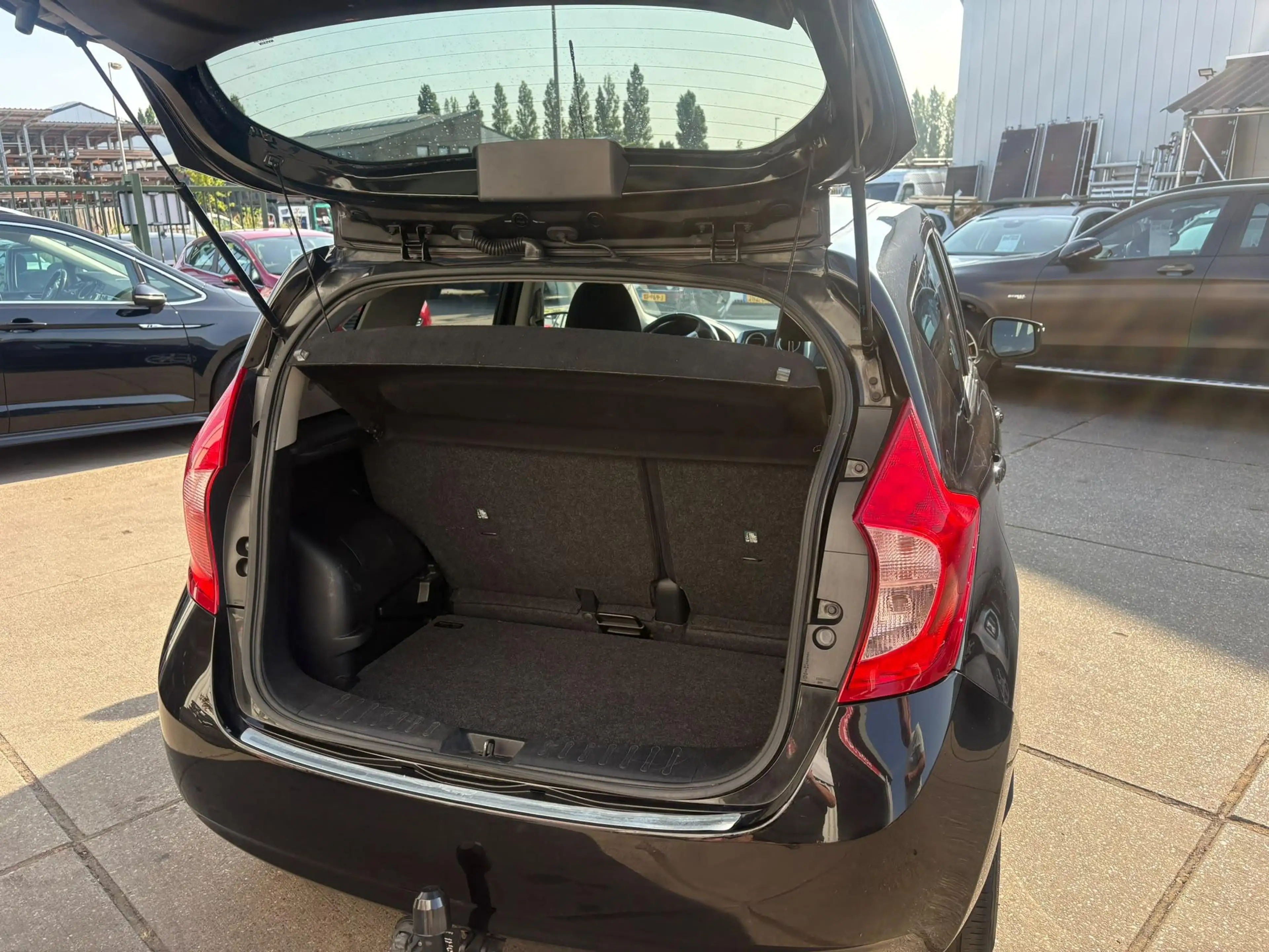 Nissan Note 1.2 Connect Edition Clima, cruise, navi, trekhaak — photo 9