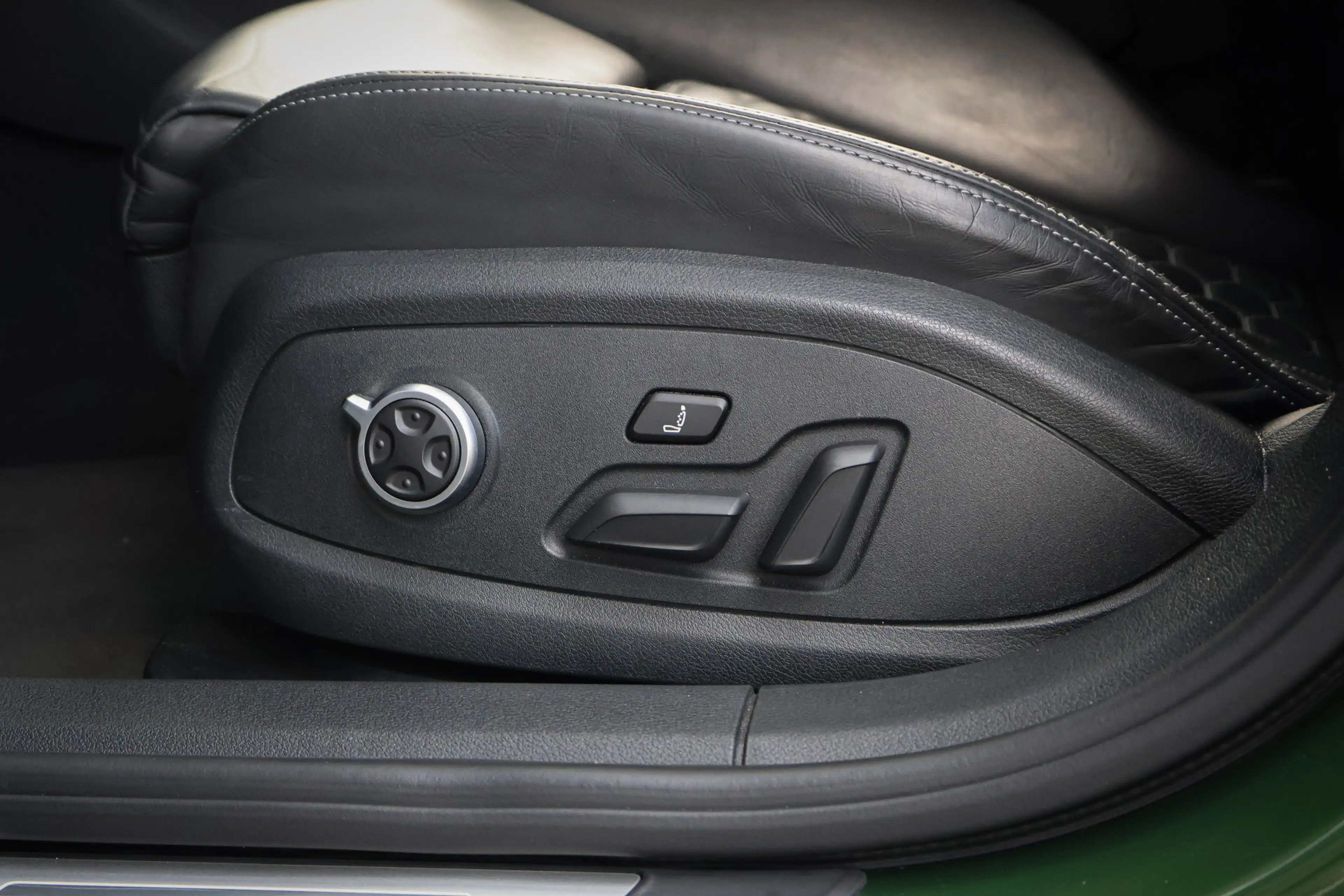 Audi RS4 A4 Avant 2.9 TFSI quattro BTW | KERAMISCH | MASSAG — photo 11