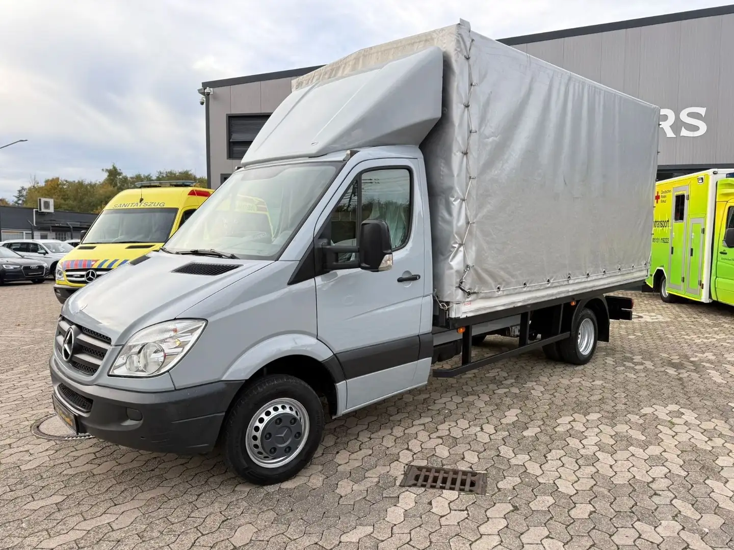 Mercedes-Benz Sprinter II MAXI Pritsche&Plane 519 CDI*Ab. 3.5T Gris - 1