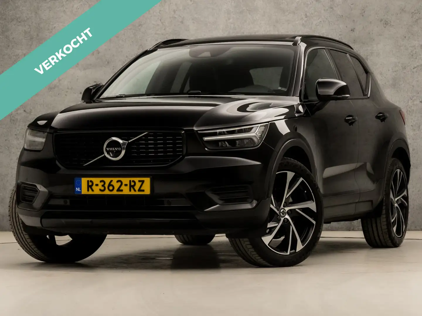 Volvo XC40 2.0 B3 R-Design 177Pk Automaat (PANORAMADAK, APPLE Noir - 1