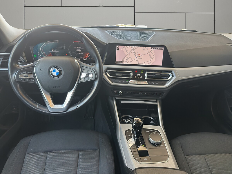 BMW 318 d Touring Aut. — photo 8