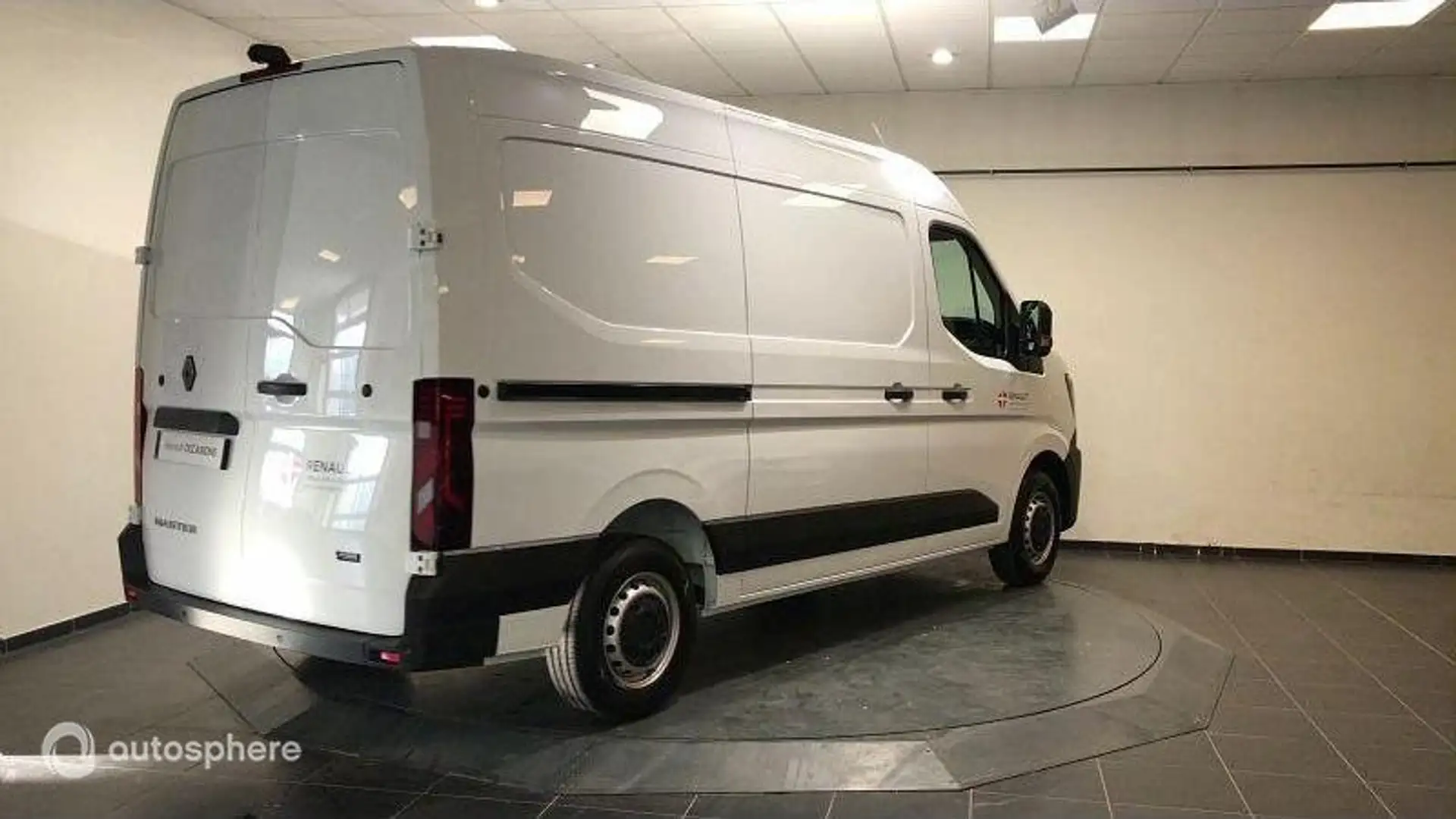 Renault Master F3500 L2H2 E-Tech 143ch Extra grande autonomie - 2