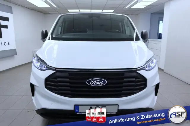 Ford Transit Custom view 3