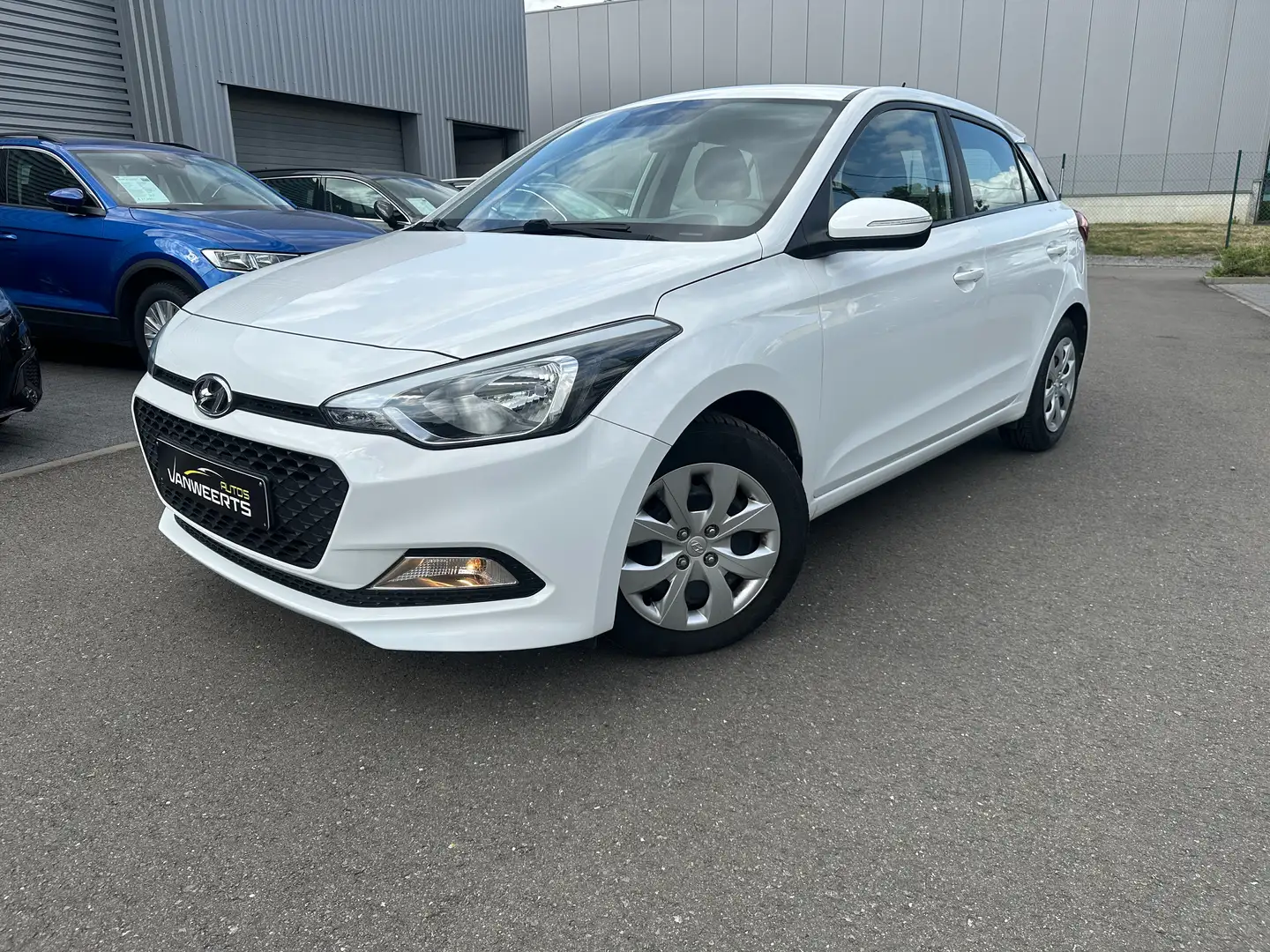 Hyundai i20 1.2i Blanc - 1