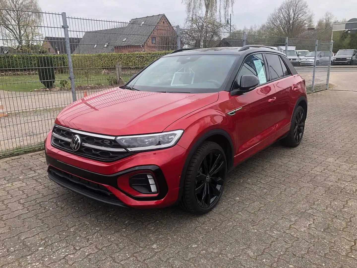 Volkswagen T-Roc 1.5 TSI R-Line Rouge - 1