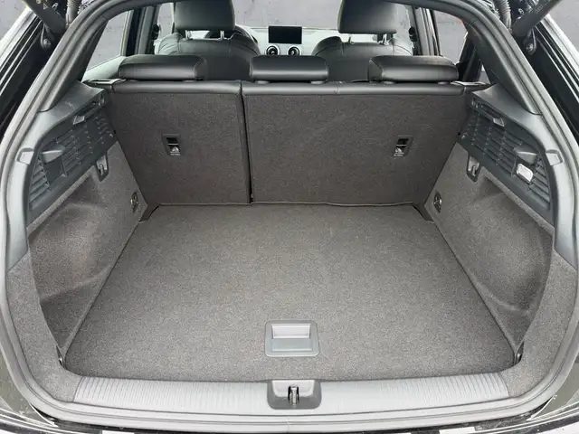 Audi Q2 view 14