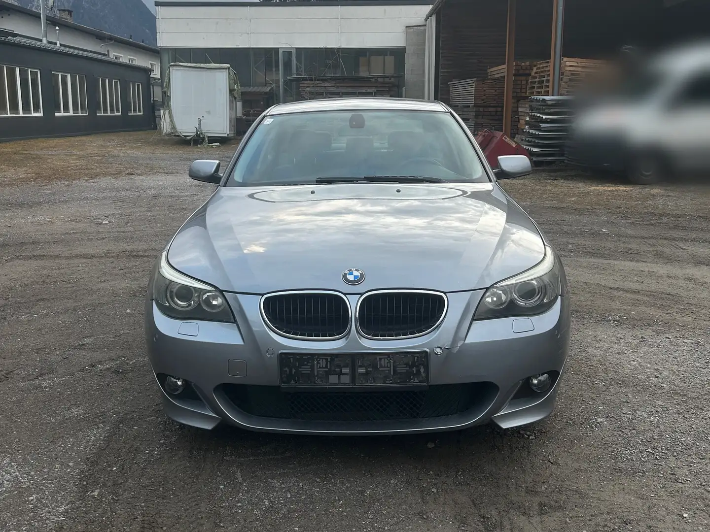 BMW 520 520i Österreich-Paket Österreich-Paket Silber - 1