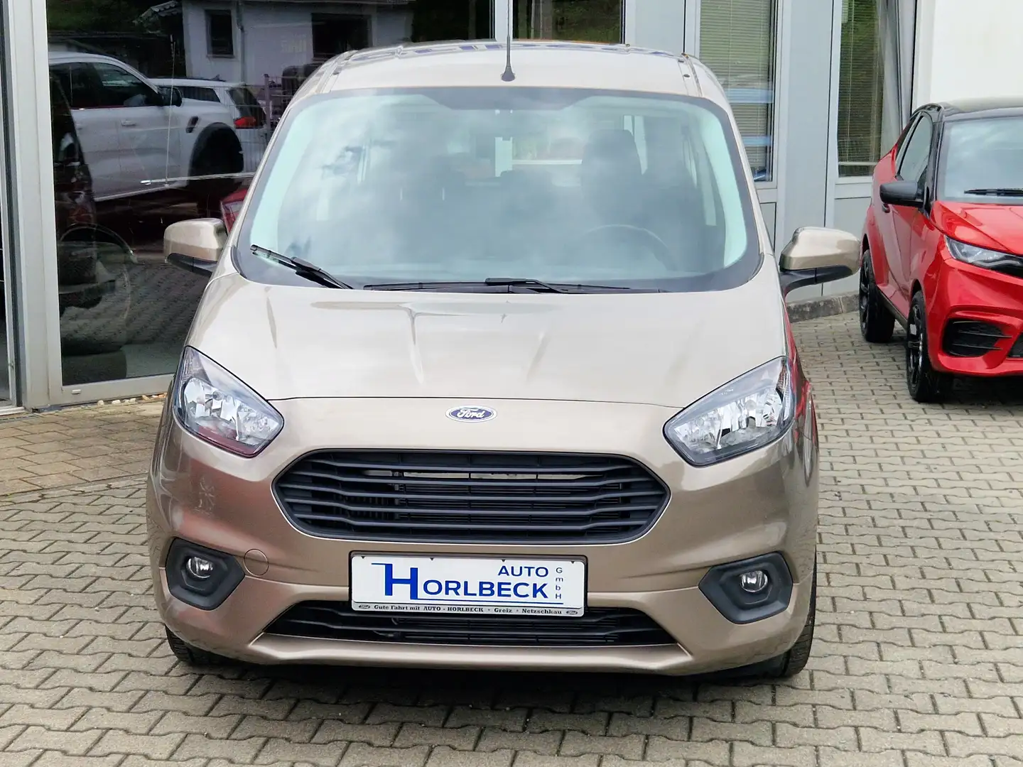 Ford Tourneo Courier Trend Серый - 2