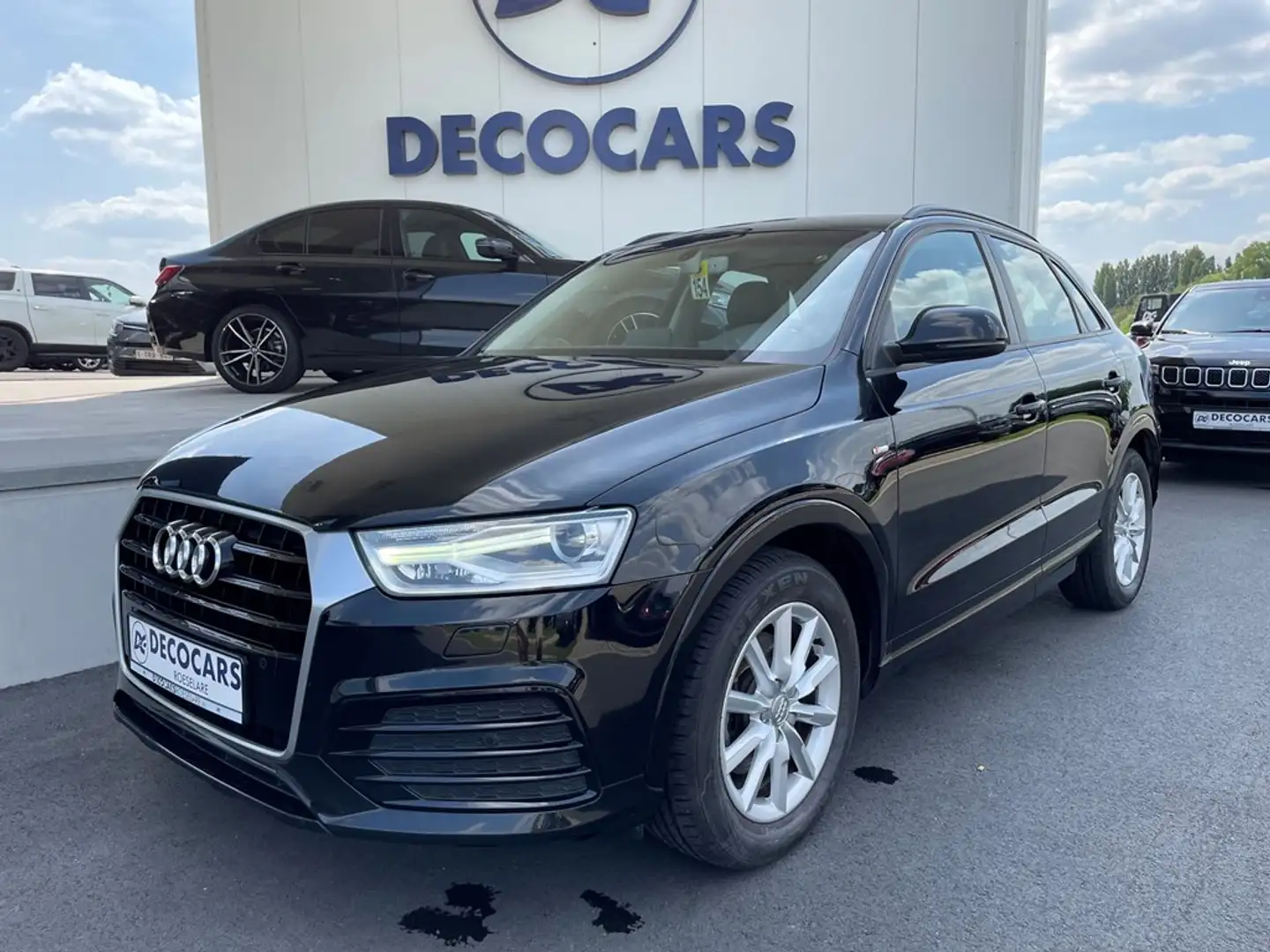 Audi Q3 S-Line // Navi - bluetooth - leder // Noir - 1