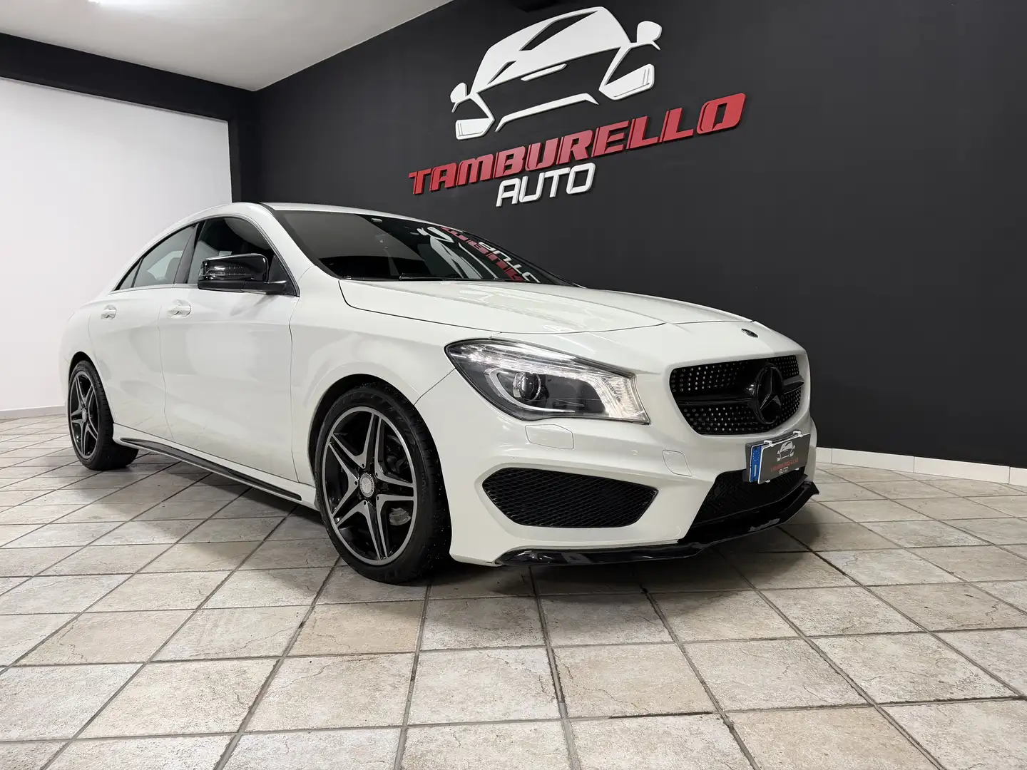 Mercedes-Benz CLA 200 (136) Premium AMG 2015 Bianco - 1