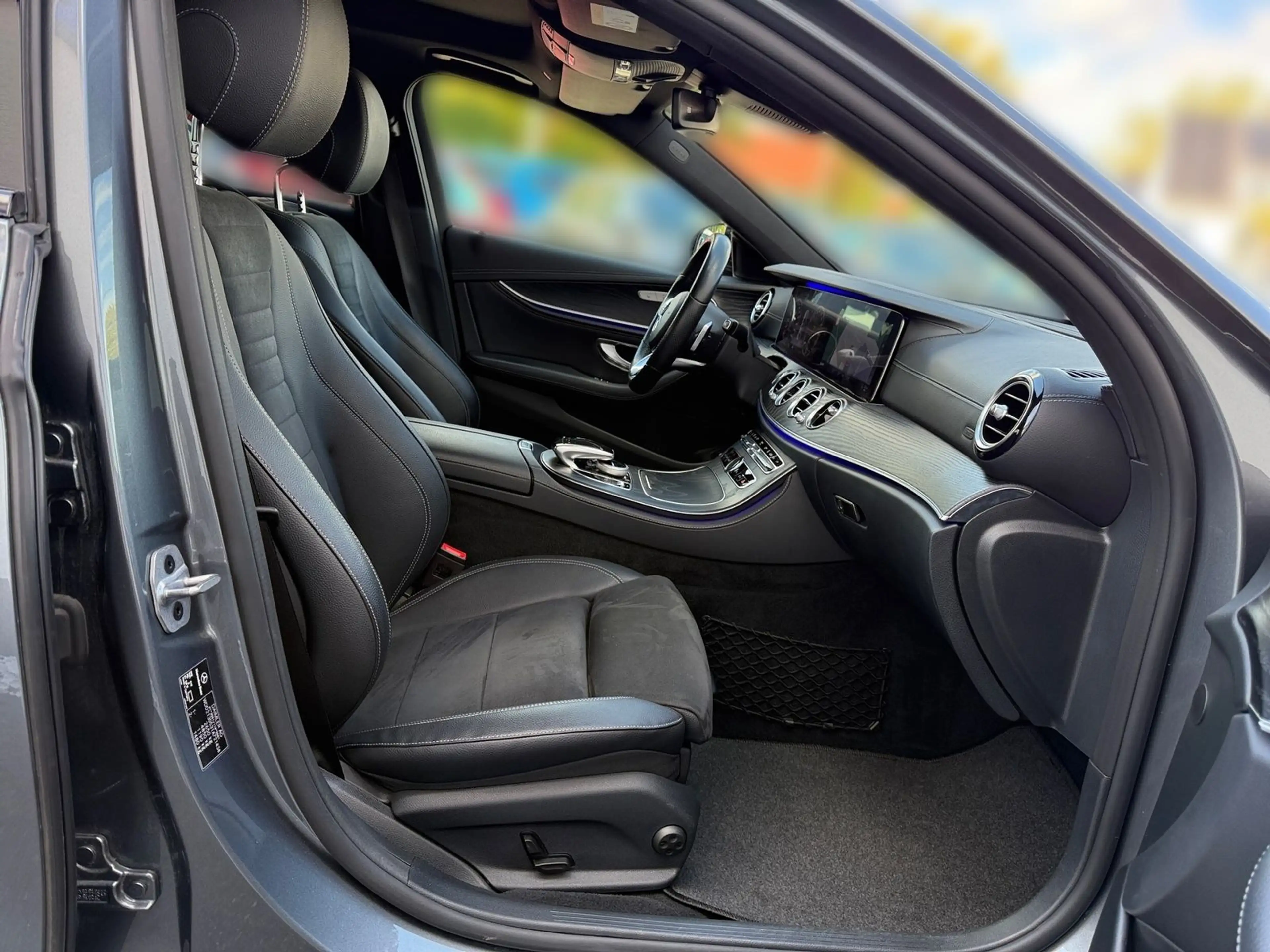 Mercedes-Benz E 200 E300e Lim. AMG Line Automatik LED Virtual Cockpi — photo 15