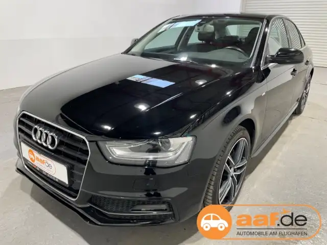 Audi A4 2.0 TDI Attraction S-Line Exterieur Automatik