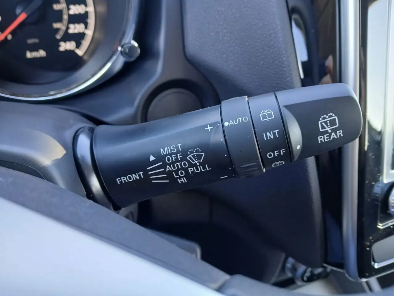 Mitsubishi RVR снимка Mitsubishi RVR