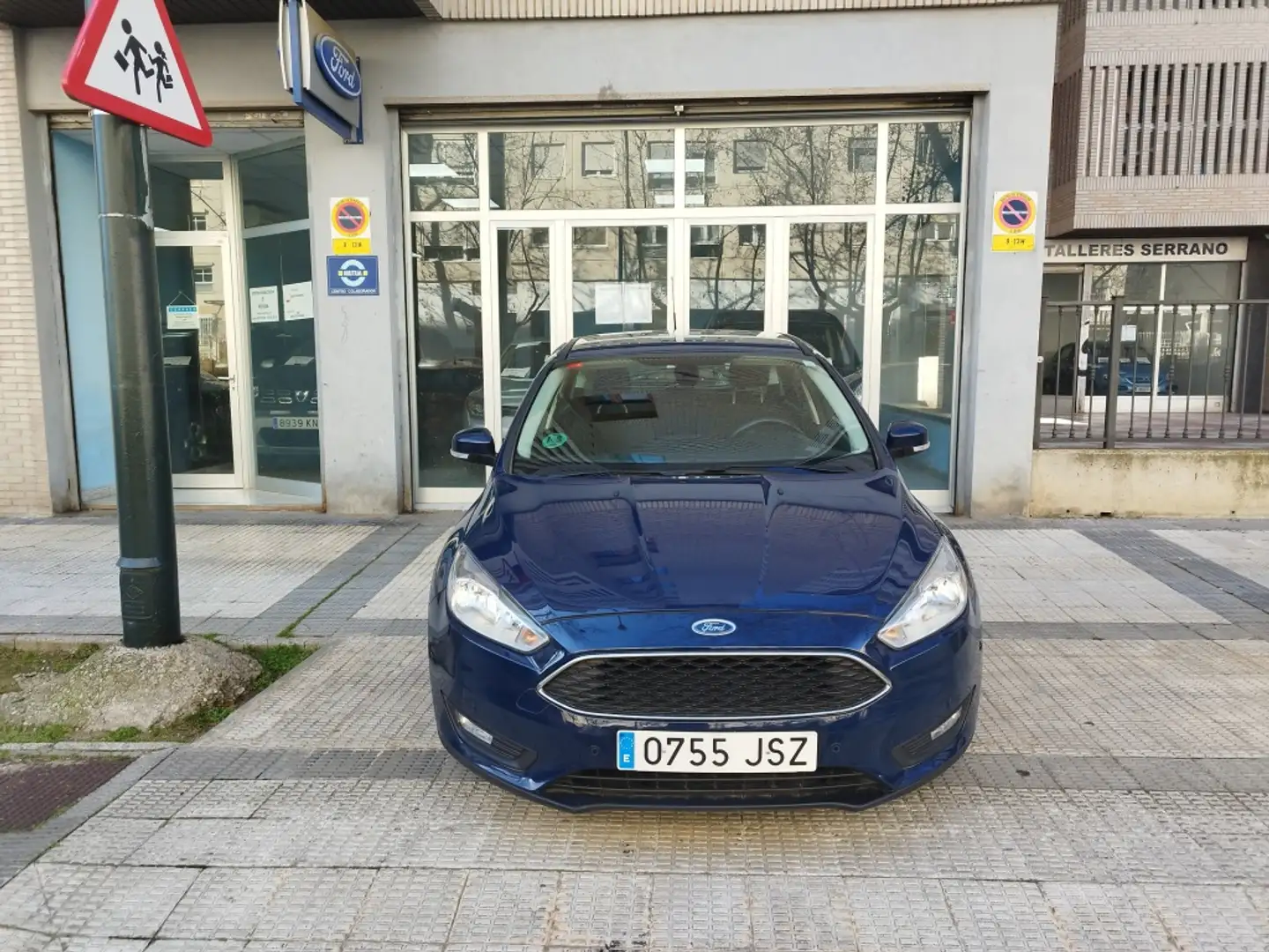Ford Focus 1.0 Ecoboost Auto-S&S Business 125 Bleu - 2
