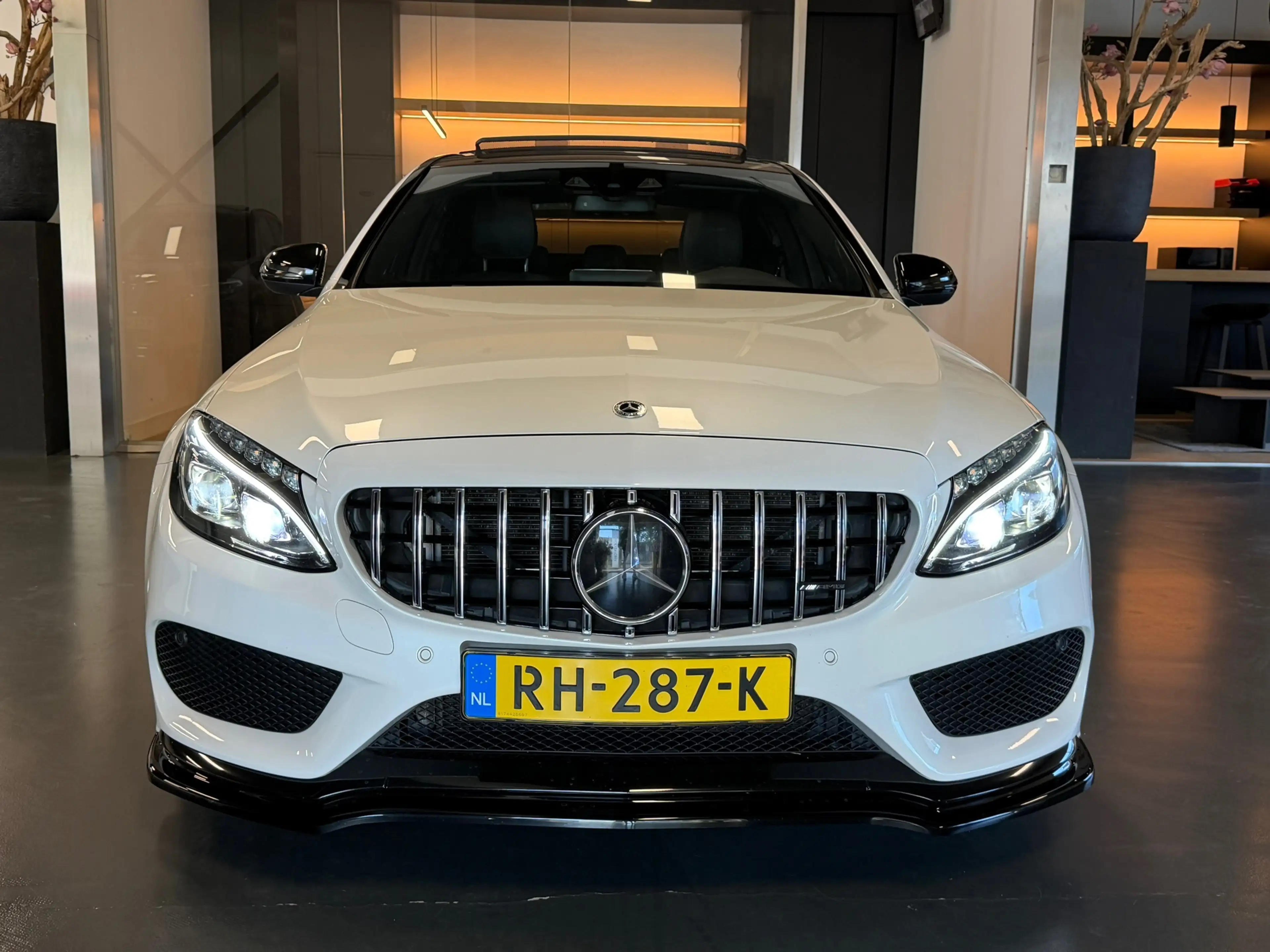 Mercedes-Benz C 400 4MATIC Amg night Pano Memory Burmester Sfeerverl. — photo 10
