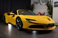 Ferrari SF90 Spider Giallo - thumbnail 1