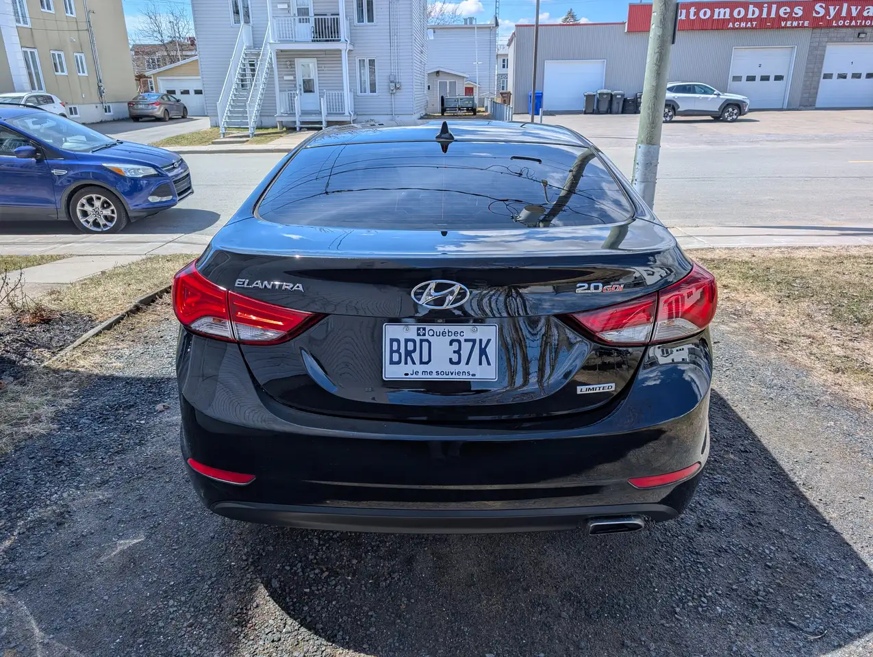 Hyundai ELANTRA снимка Hyundai ELANTRA