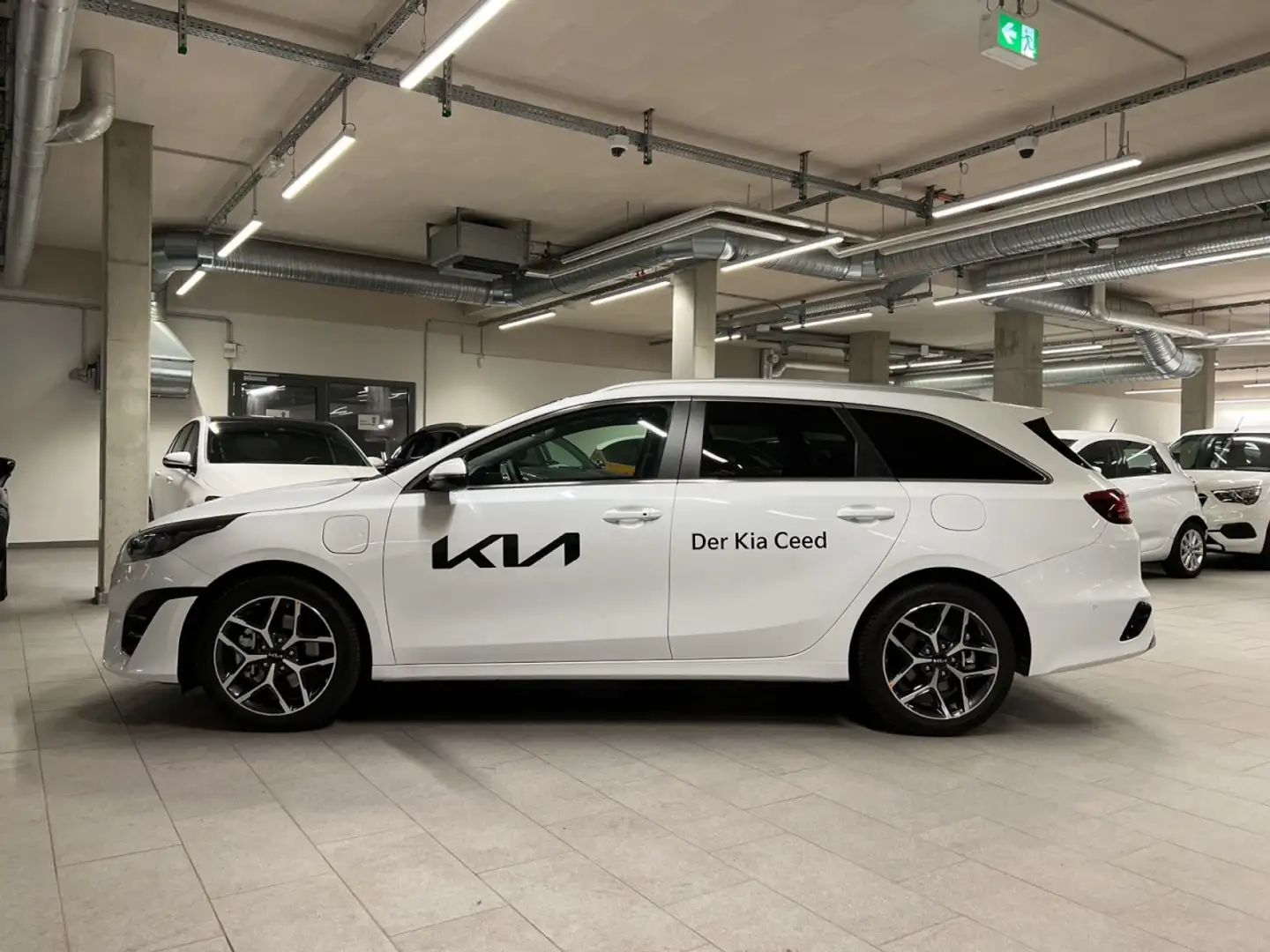 Kia Ceed / cee'd Sportswagon Plug-in Hybrid Platinum Edition Klima Weiß - 2