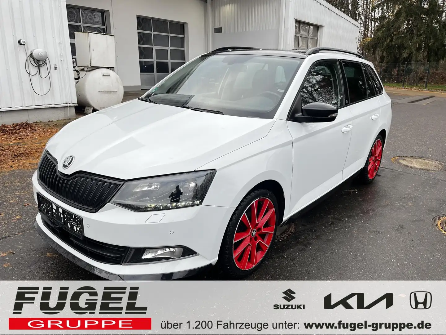 Skoda Fabia Combi 1.2 TSI DSG Monte Carlo Pano|SHZ|Klimaaut. Weiß - 1