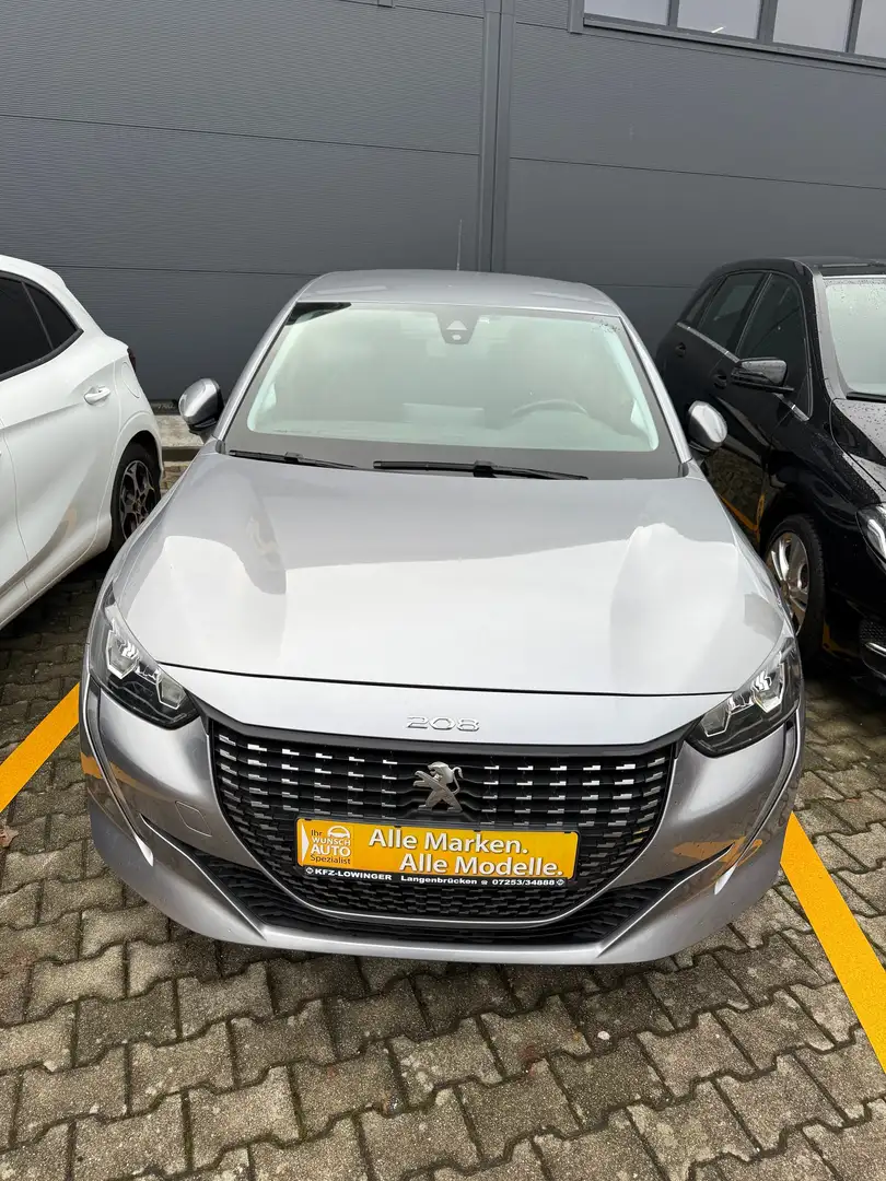 Peugeot 208 Like Grau - 2