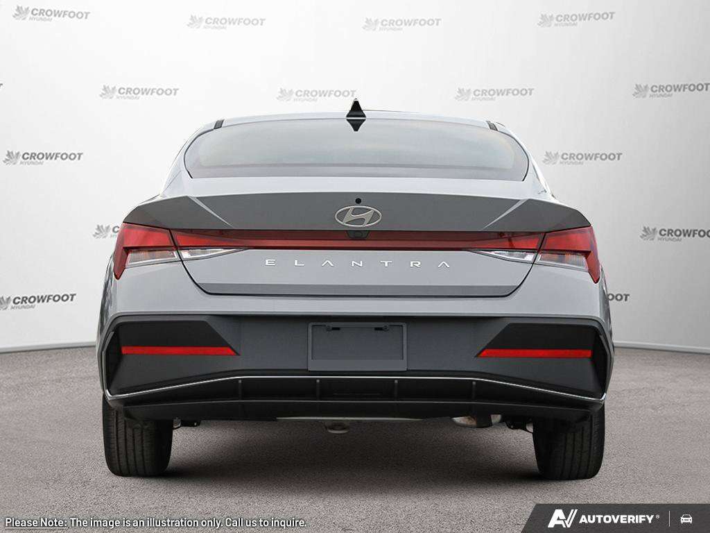 2025 Hyundai Elantra Preferred Tech | CLEAROUT PRICING — снимка 1