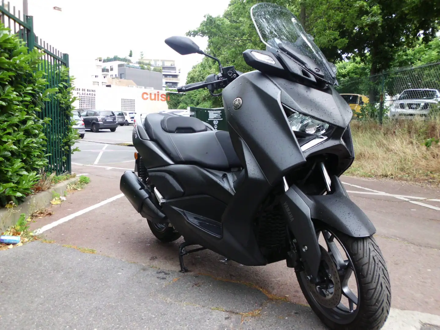 Yamaha X-Max 300 Сірий - 1