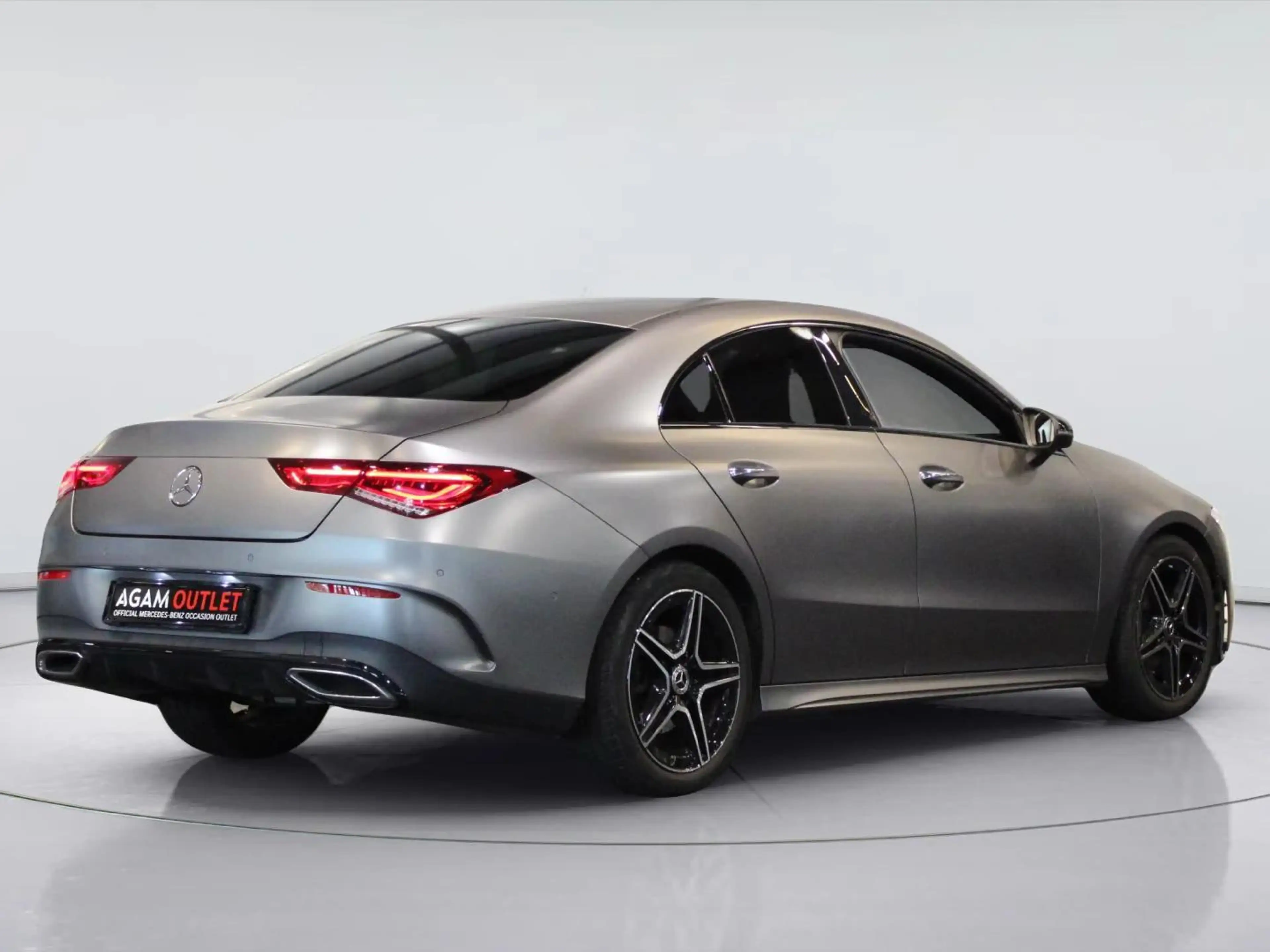 Mercedes-Benz CLA 200 Coupé Business Solution AMG — photo 2