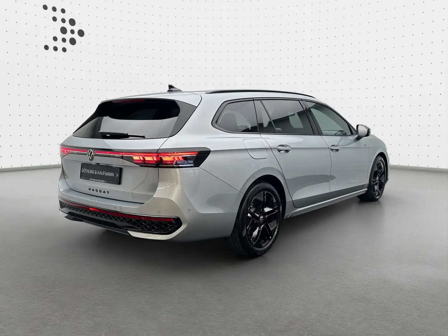 Volkswagen Passat R-Line 2.0 TDI DSG*NAVI*AHK*BlackStyle*AS Silber - 2