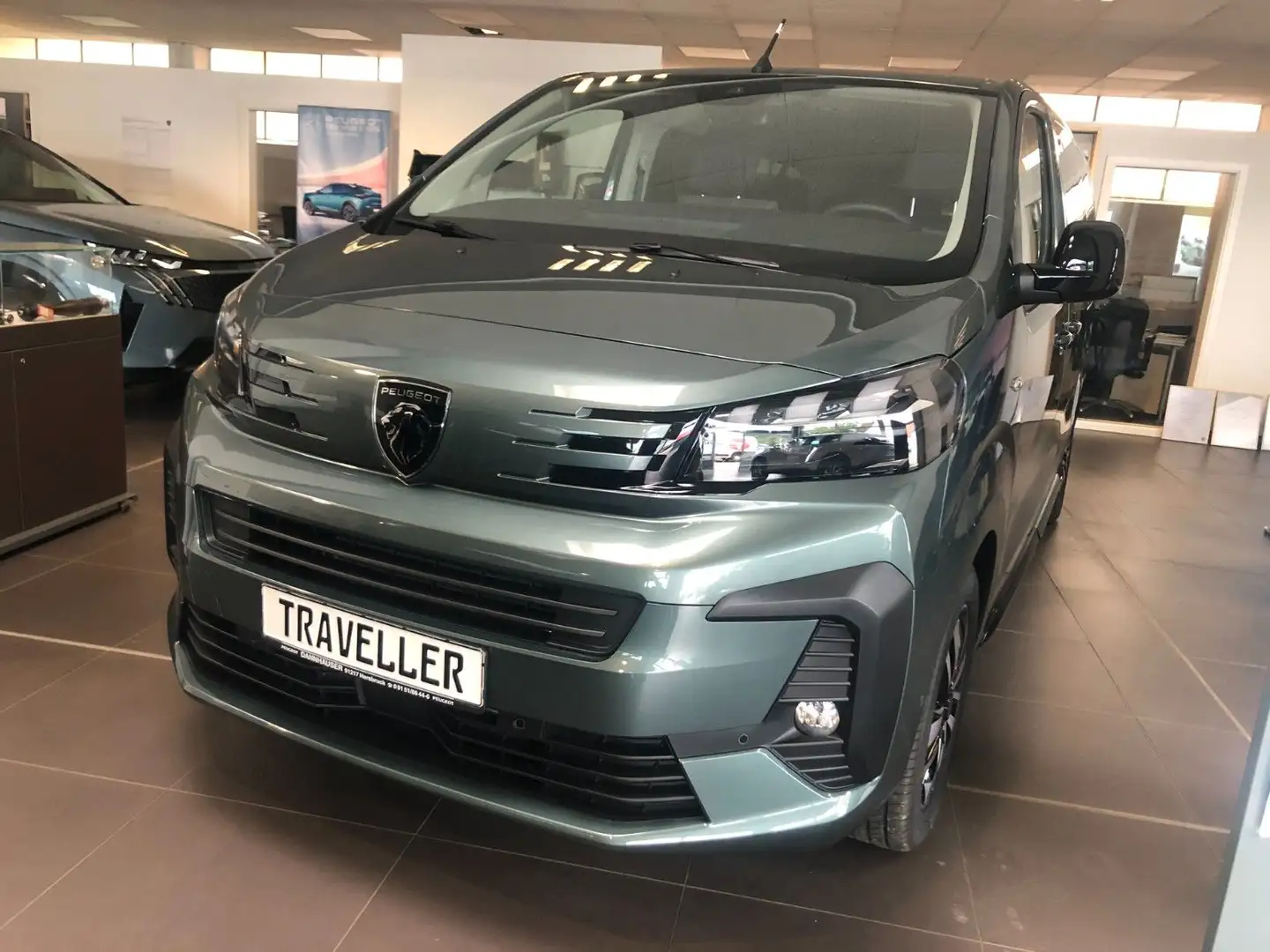 Peugeot Traveller BlueHDi 180 EAT8 Allure L3 *sofort* Vert - 1