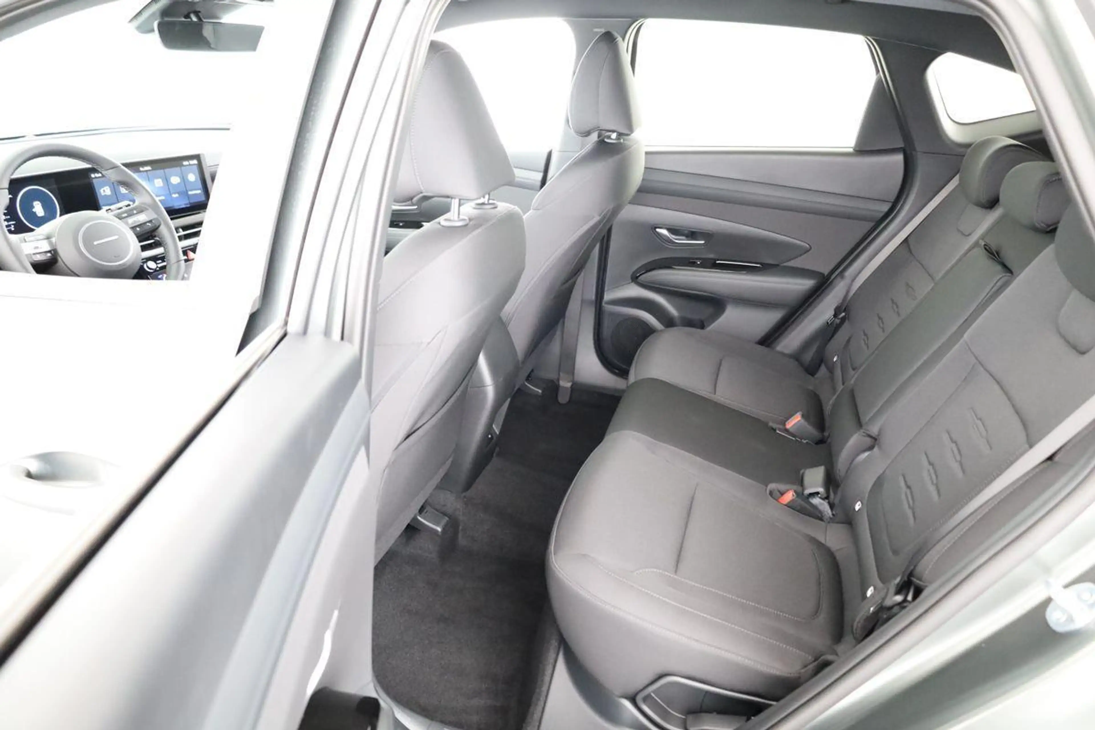 Hyundai TUCSON 1.6 T-GDI DCT 4WD, AHK, Navi, el. Klappe, Kamer... — photo 11