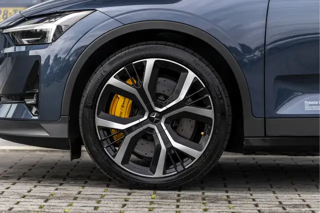 Polestar 2 view 19