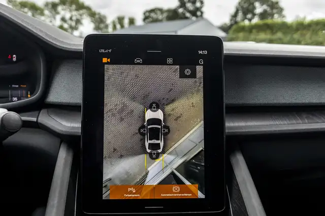 Polestar 2 view 24