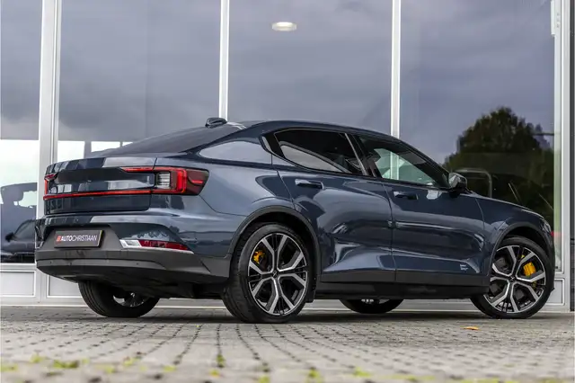 Polestar 2 view 2
