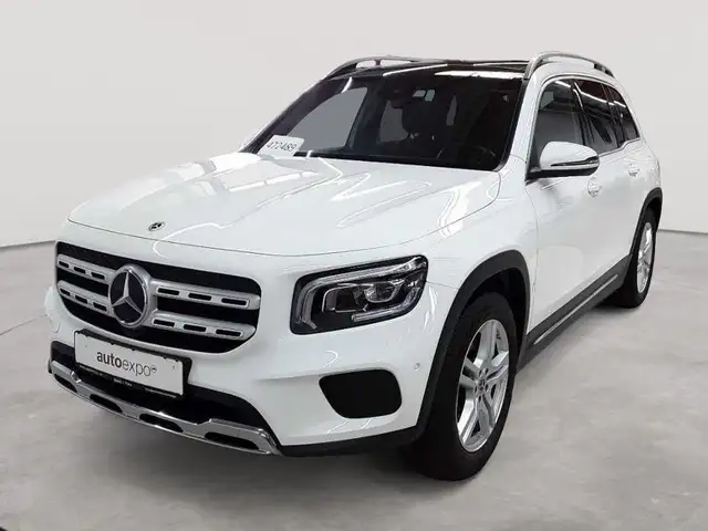 Mercedes-Benz GLB view 2